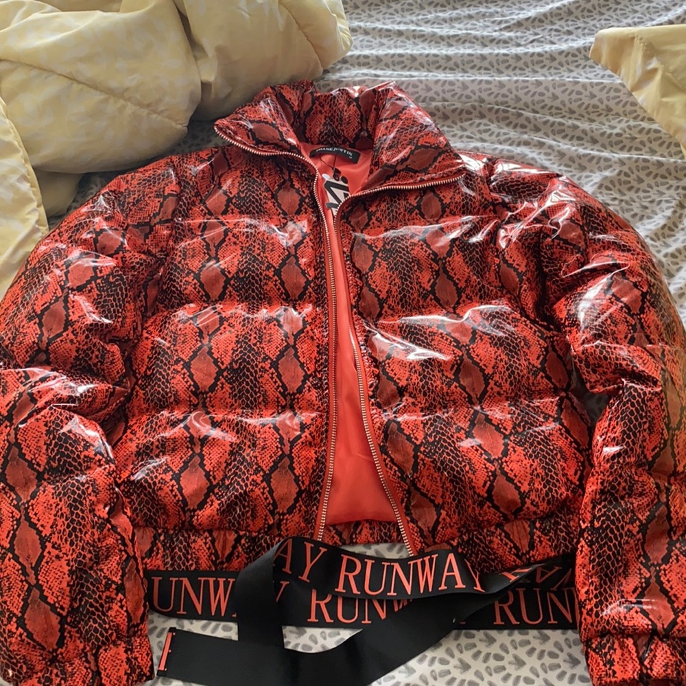 Brand new Shane Justin Crop jacket